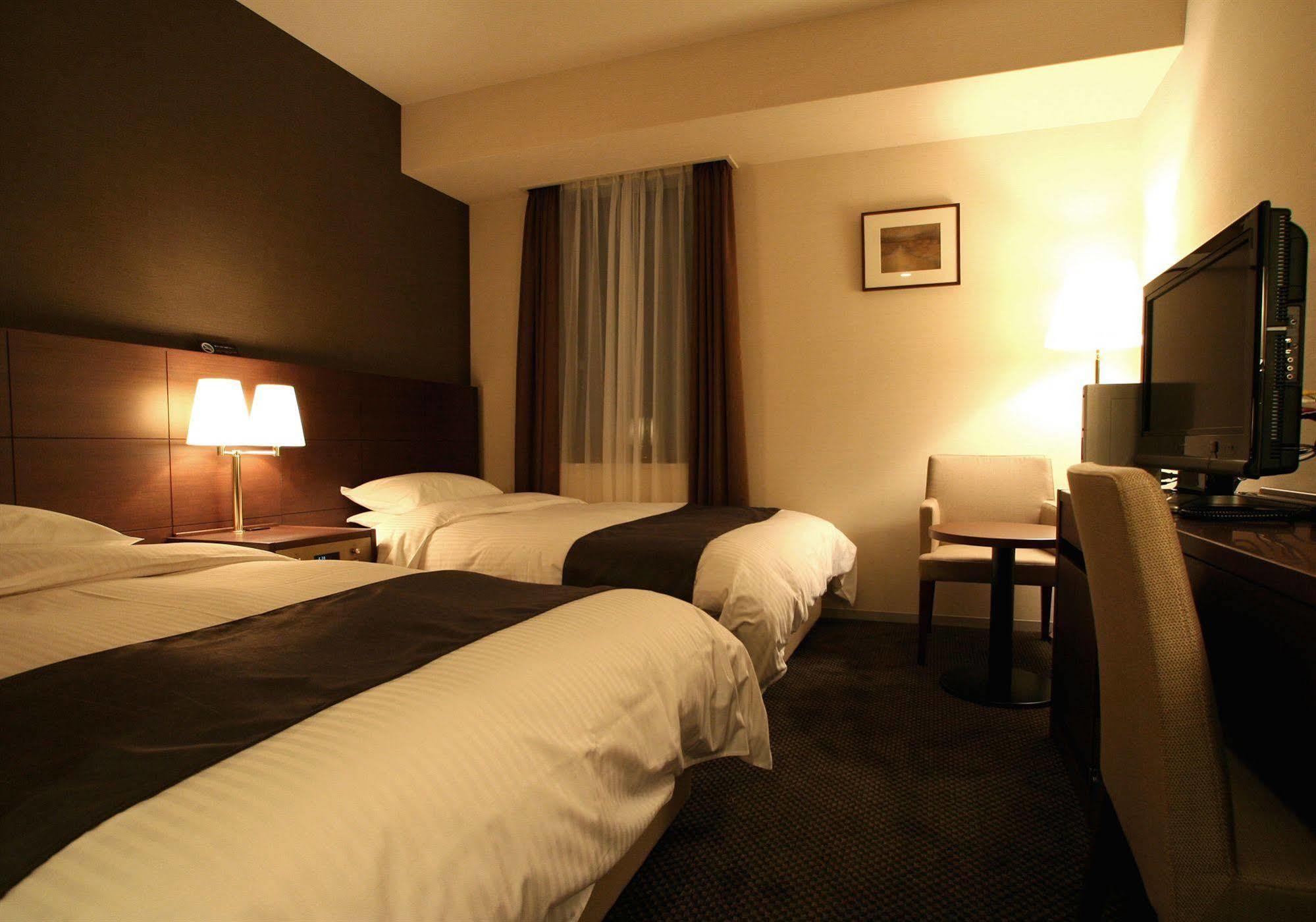 Hotel Suave Kobe Asuta Bagian luar foto